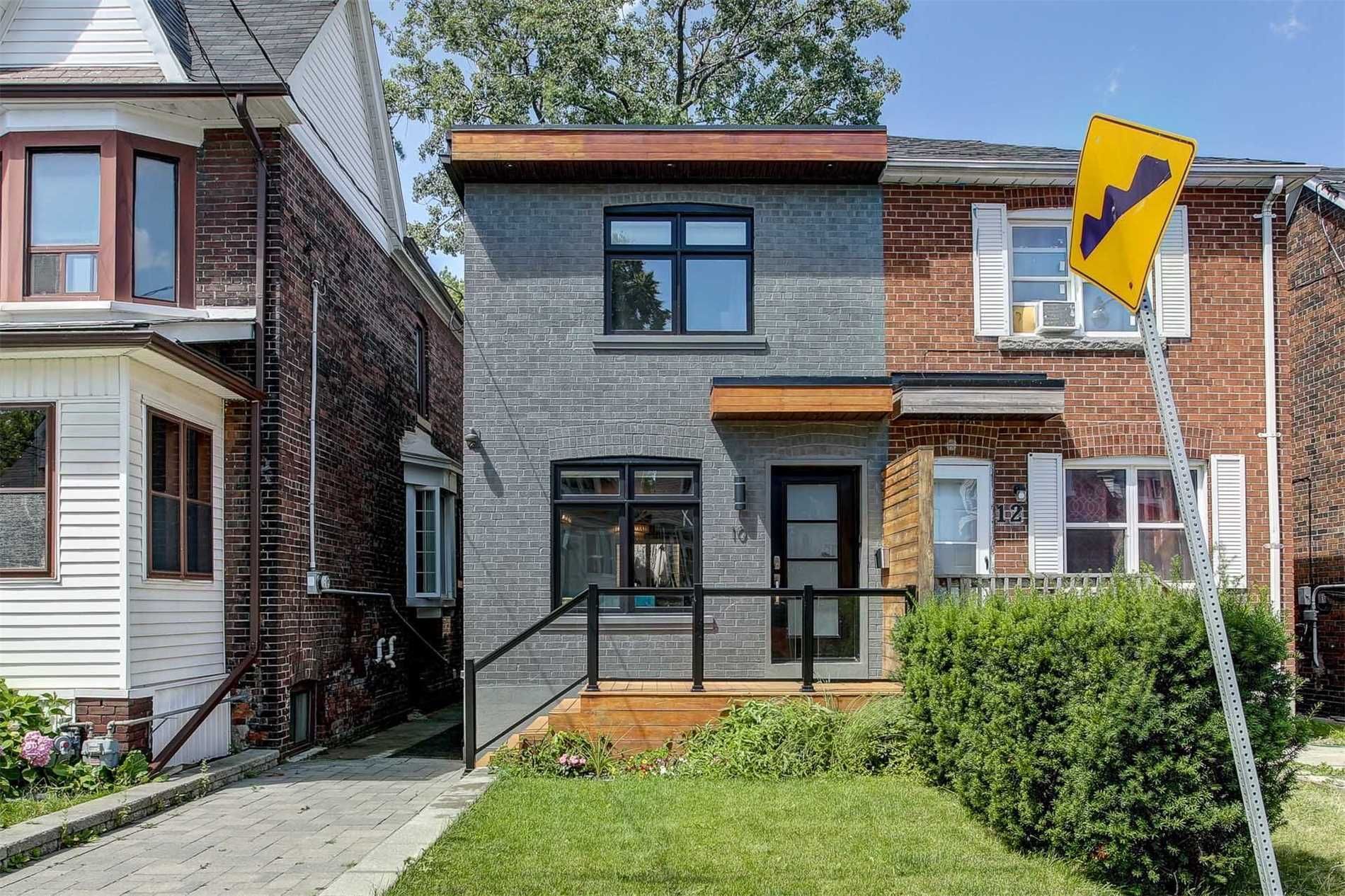 10 Kent Rd — Toronto detached home